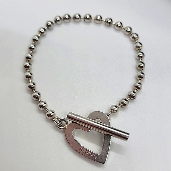 GUCCI OPEN HEART TOGGLE BRACELET - Picture 1 of 4